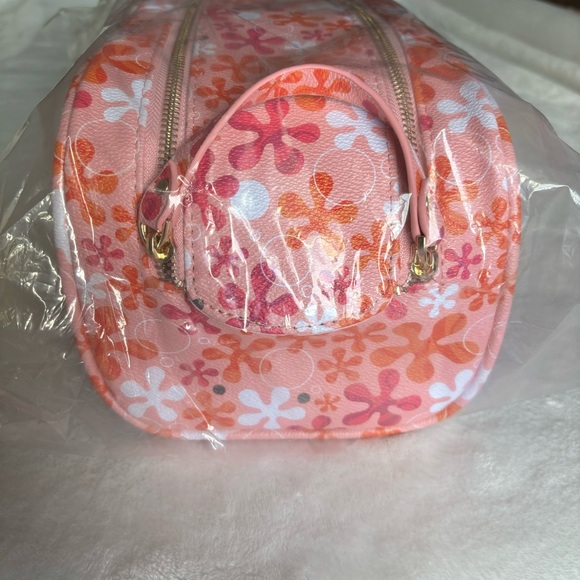 truly beauty bag spongebob bnwt in packaging - Picture 4 of 13